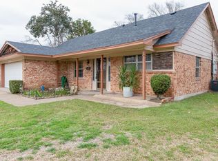 2113 Yorkshire Dr, Garland, TX 75041