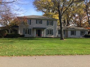 201 Woodbine Dr, Beaver, PA 15009