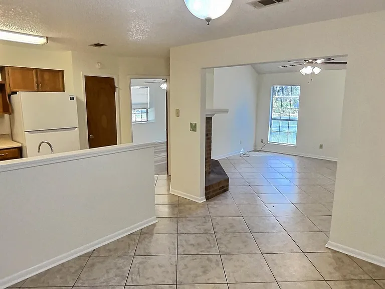 9216 Pointe Aux Chenes Rd — Photo 10