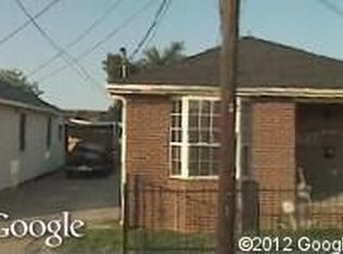 8707 Apple St, New Orleans, LA 70118