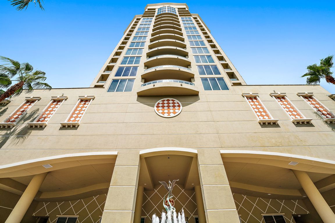 next background image