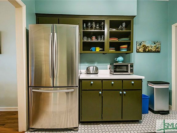 5th image of 513/515 E Charlton Street
