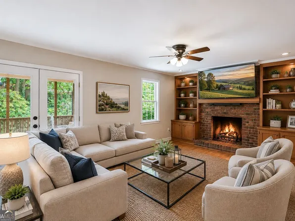 435 Stonebridge Dr, Roswell, GA 30075
