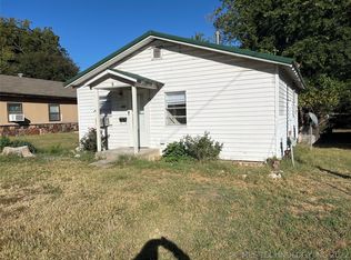 922 Coy Ave, Tahlequah, OK 74464