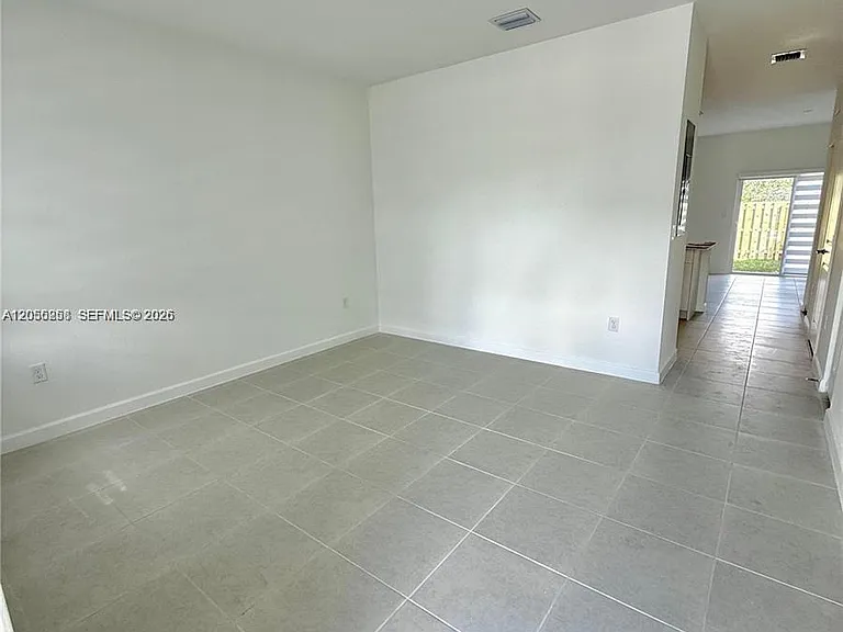 26865 SW 121st Ave — Photo 5
