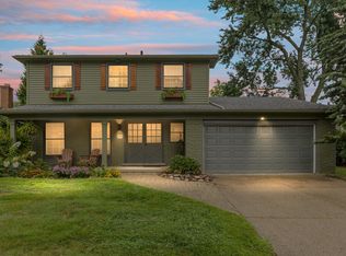 4124 Highfield Rd, Royal Oak, MI 48073