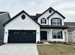 916 Little Fieldstone Ct, Wentzville, MO 63385
