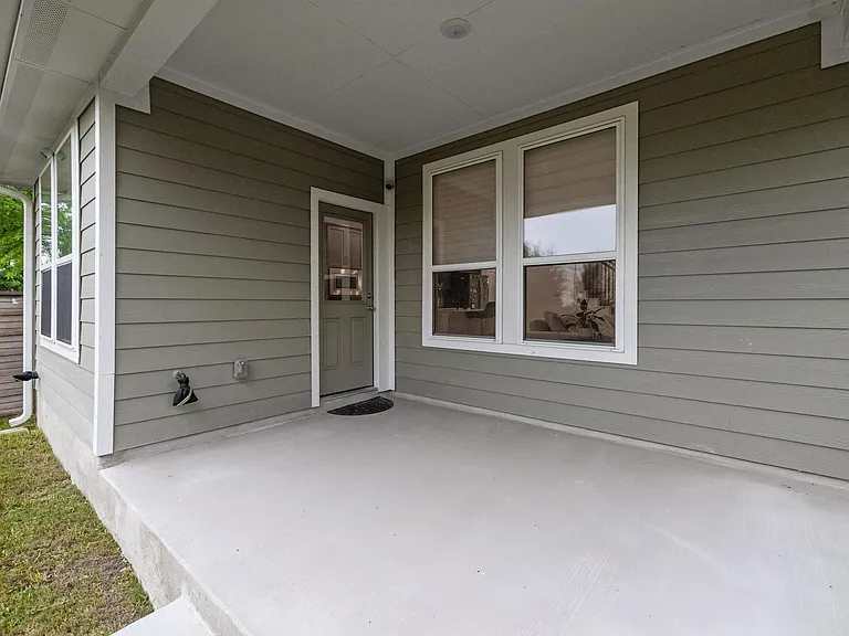 2604 Acoma Ln — Photo 26