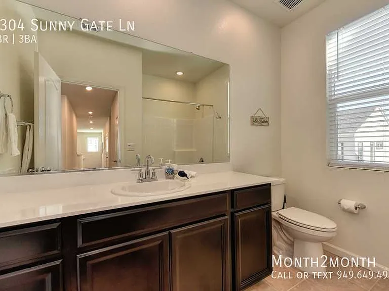 3304 Sunny Gate Ln — Photo 16