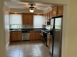 177 Allen St #2, New Bedford, MA 02740