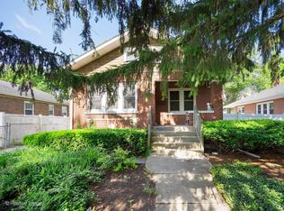 918 Webster Ave, Wheaton, IL 60187