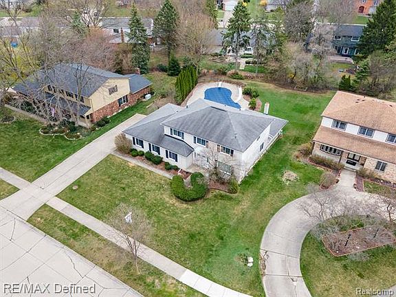 3rd image of 1929 Warbler Ct