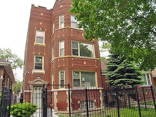4th image of 7751 S Hermitage Ave