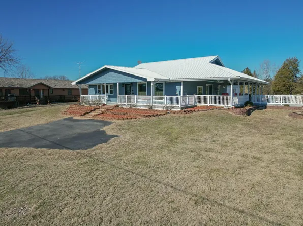 18436 Farm Road 2285, Eagle Rock, MO 65641