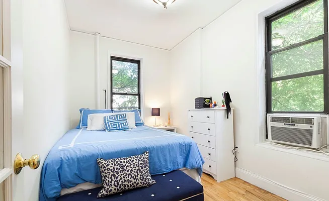 Rented by Constantinos Kaimakliotis, LREB | media 2