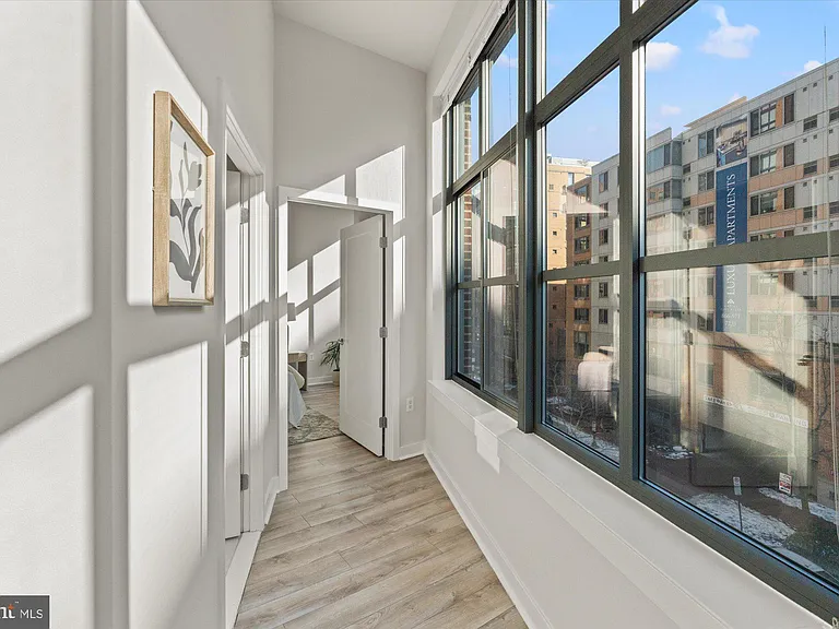 460 New York Ave NW #304 — Photo 13