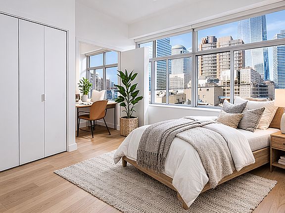 4th image of 90 Washington St APT 17M