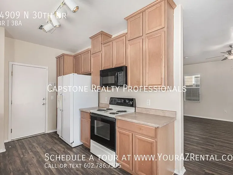34909 N 30th Dr — Photo 9