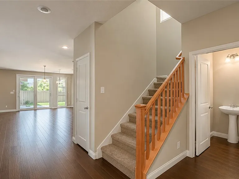 3191 Sisley Garden Ave — Photo 6