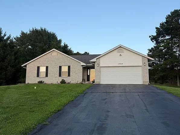13519 Lakewood Dr, Ste Genevieve, MO 63670