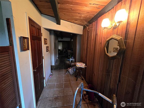 5th image of 7908 NE 69th Street