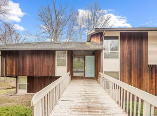 6 Country Squire Dr UNIT E, Cromwell, CT 06416