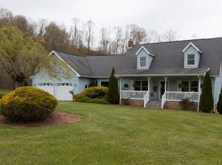 162 Oakwood Dr, Canvas, WV 26662