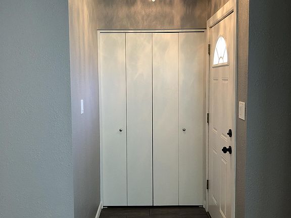 5th image of 8431 E Montebello Ave #1