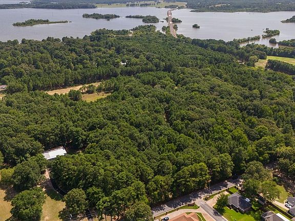 4th image of 21980 Barron Rd