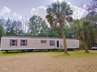 93 Murray Dr, Beaufort, SC 29906