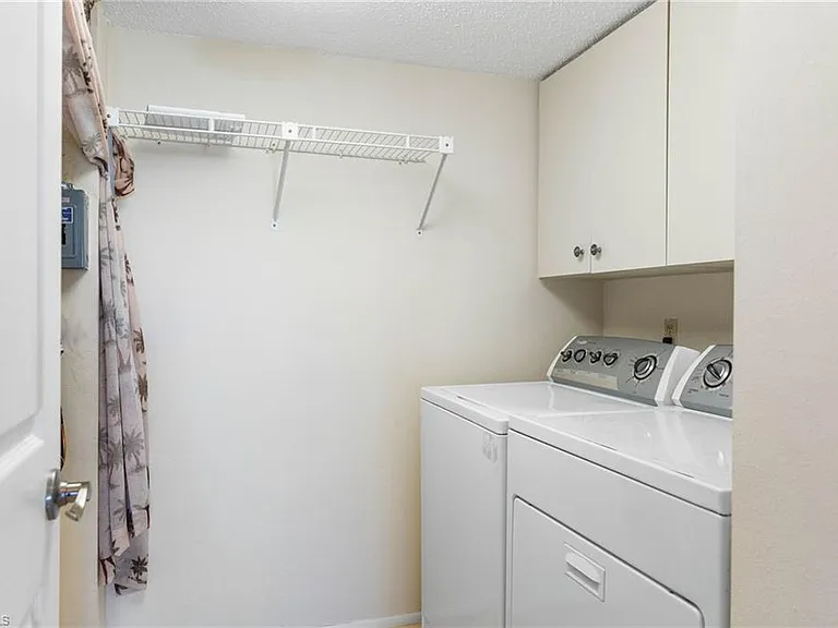 1784 Augusta Dr #202 — Photo 9