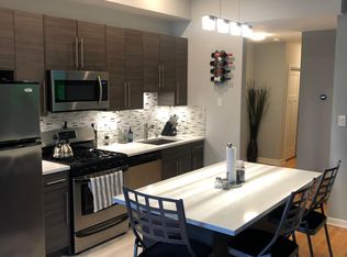 4334 N Sheridan Rd APT 1F, Chicago, IL 60613