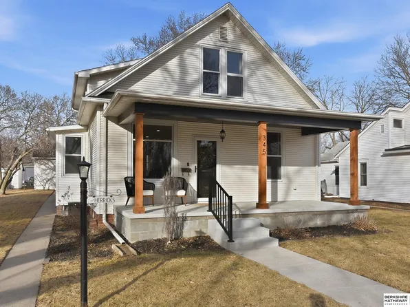 345 N 3rd St, Arlington, NE 68002