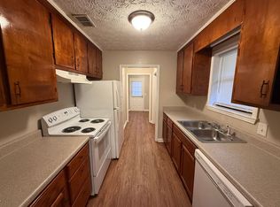 108/110 St Andrews Ct, Athens, GA 30605
