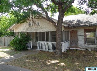 906 S 15th St, Temple, TX 76504