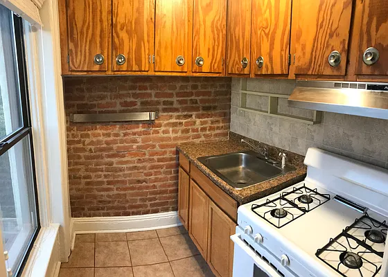 Rented by Carroll Gardens Realty | media 6
