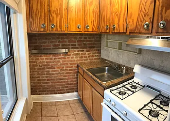 Rented by Carroll Gardens Realty