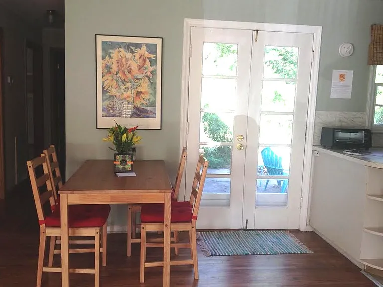 one possibility for dining area
