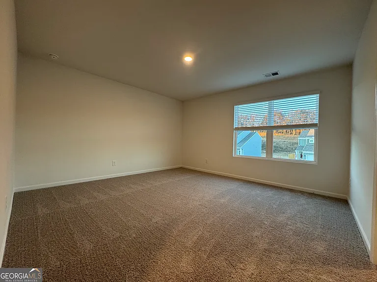 102 Lavender Cir — Photo 18