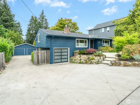 8305 224th Street SW, Edmonds, WA 98026