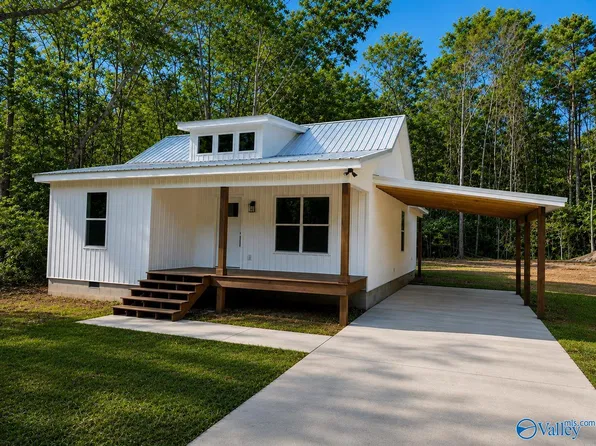 185 County Road 377, Scottsboro, AL 35769