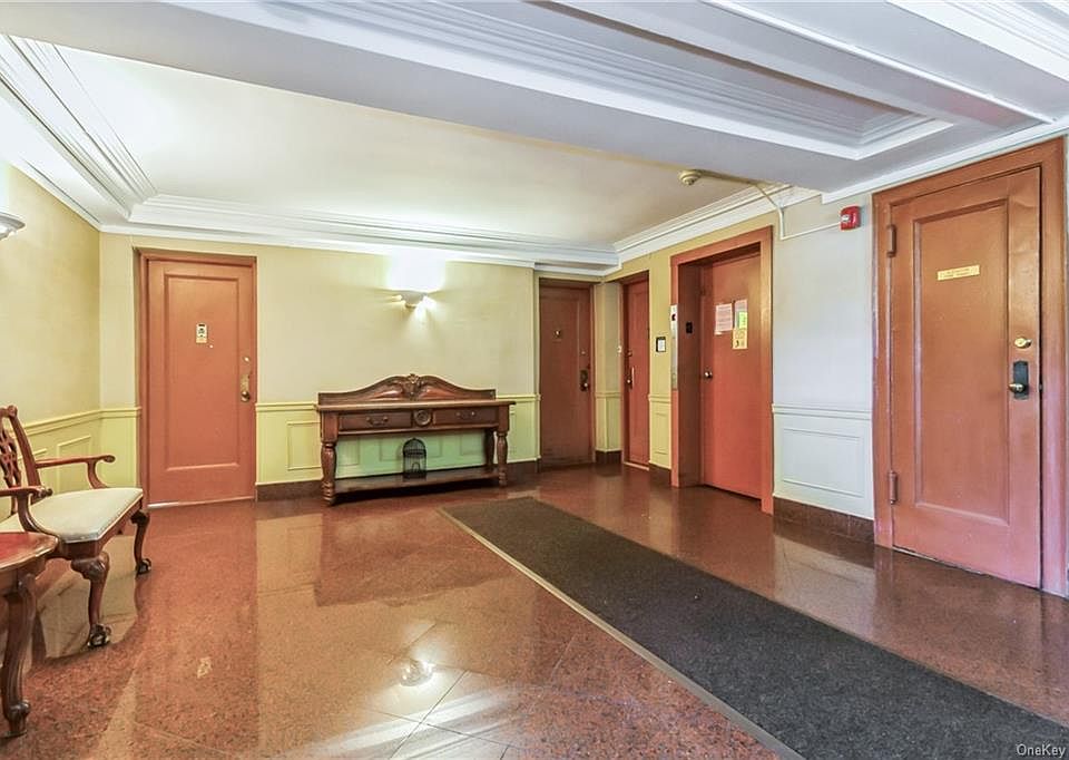 Washington Irving Garden 300 S Broadway Tarrytown NY Zillow