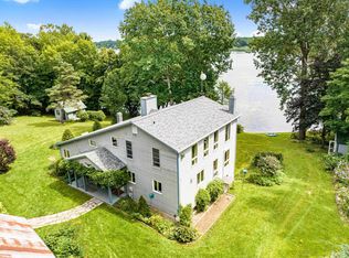 1570 Pelots Point Rd, North Hero, VT 05474