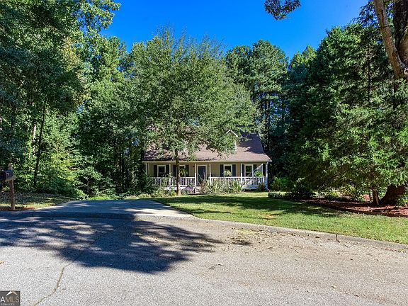 4th image of 178 N Springs Ct