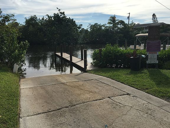 2nd image of 20741 Coconut Dr