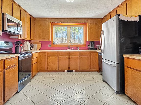 2nd image of 248 Huff Road