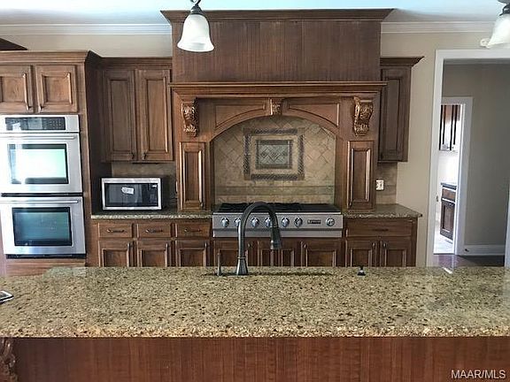 4th image of 1154 Laurel Brook Ln