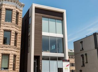 1814 W Augusta Blvd #1, Chicago, IL 60622