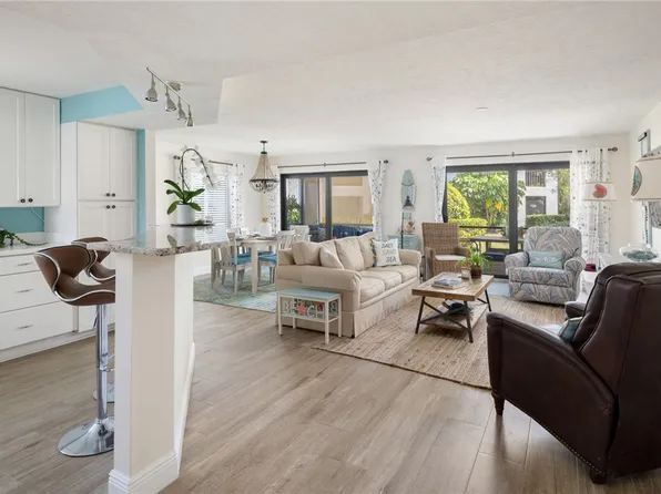 2155 Galleon Dr APT F1, Vero Beach, FL 32963