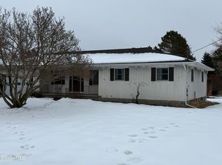 115 Hollywood Rd, Amsterdam, NY 12010